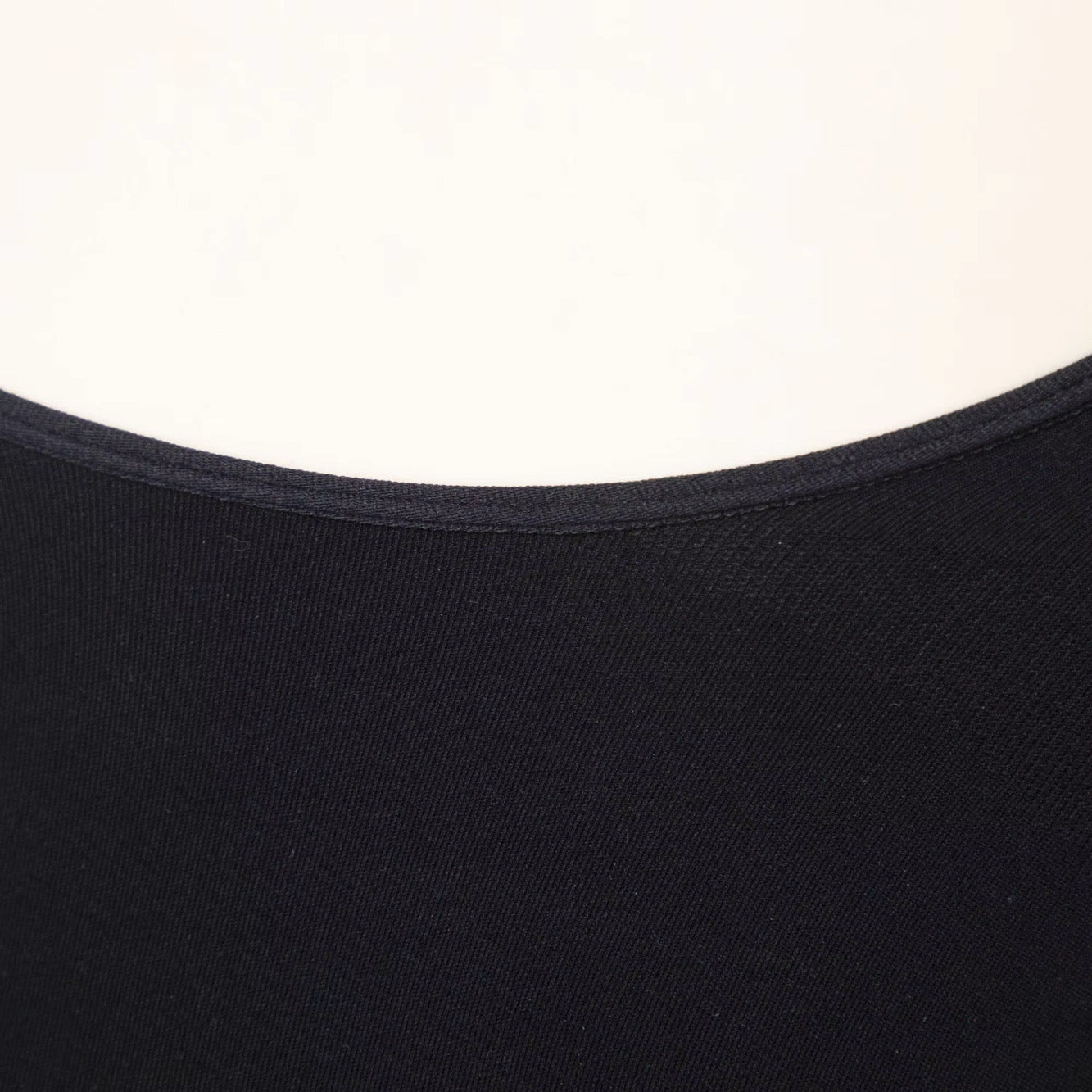 Black CURVÉA Bodyshaper