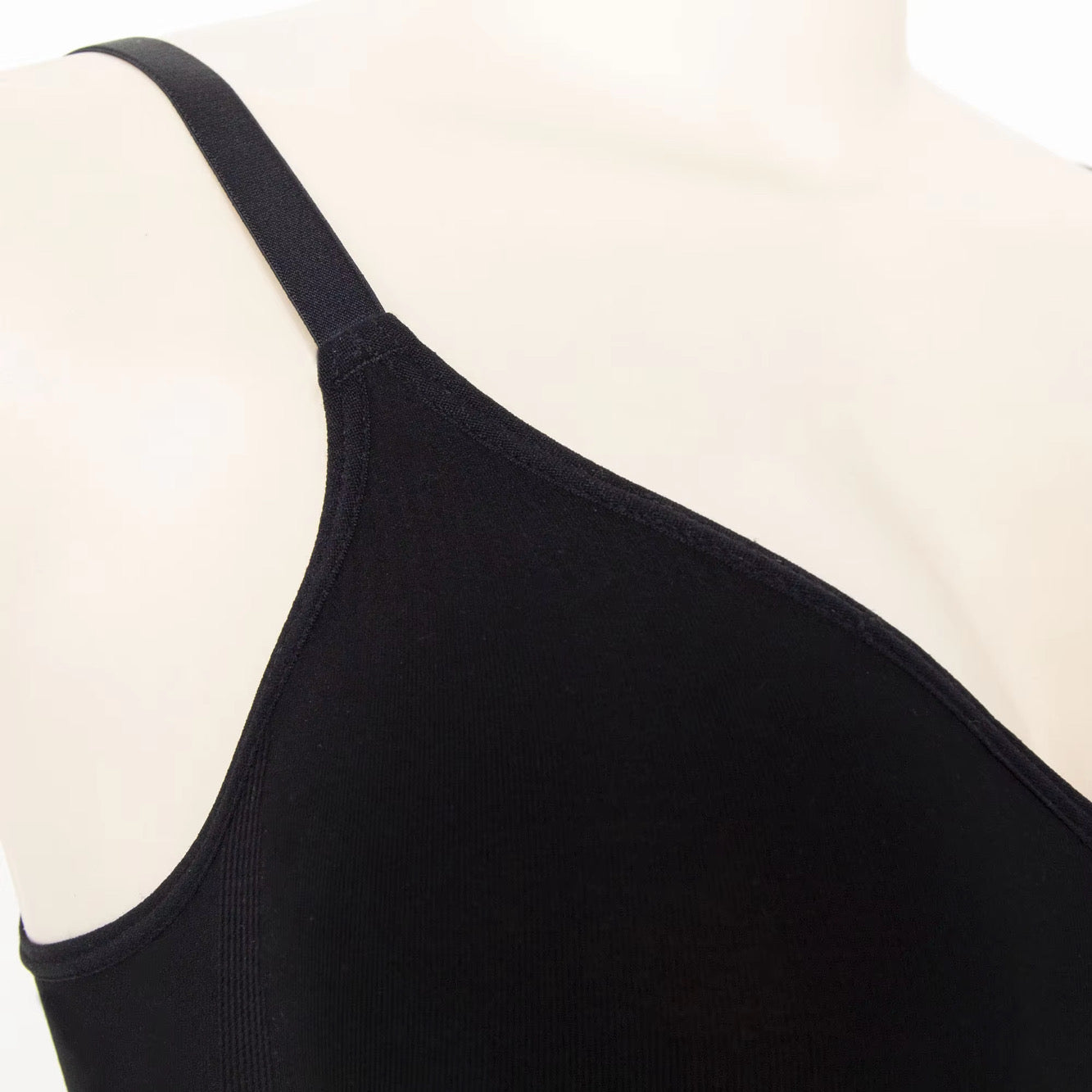 Black CURVÉA Bodyshaper